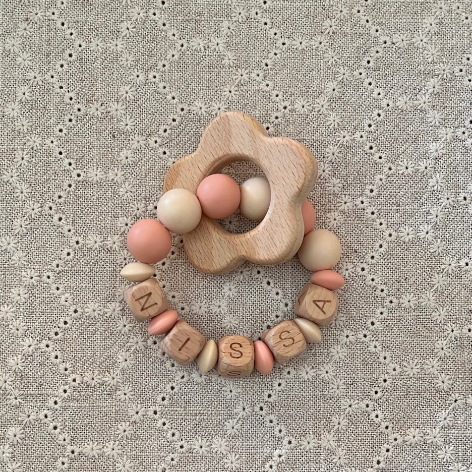 Anneau de dentition personnalisé modèle Nissa