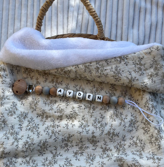 Attache tétine en bois et silicone gris