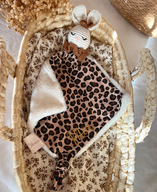 Mon Doudou Lapin à collerette marron